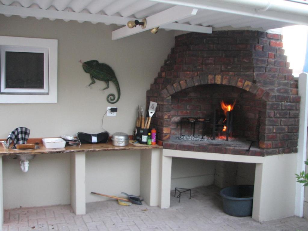 Jembjo'S Knysna Lodge & Backpackers 외부 사진