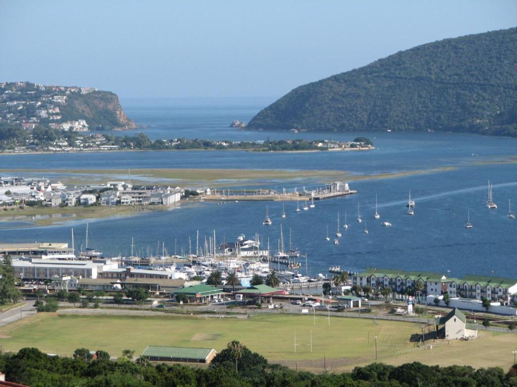 Jembjo'S Knysna Lodge & Backpackers 외부 사진