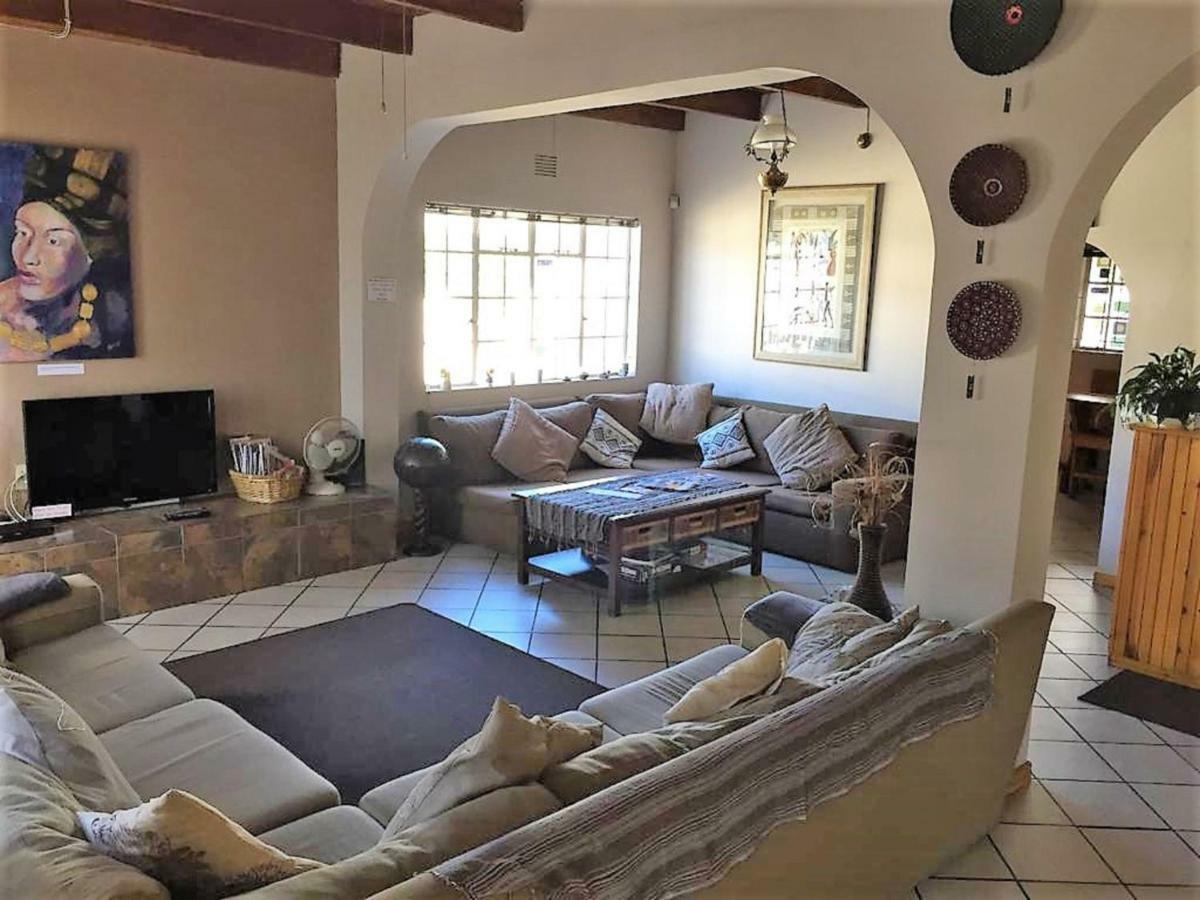 Jembjo'S Knysna Lodge & Backpackers 외부 사진