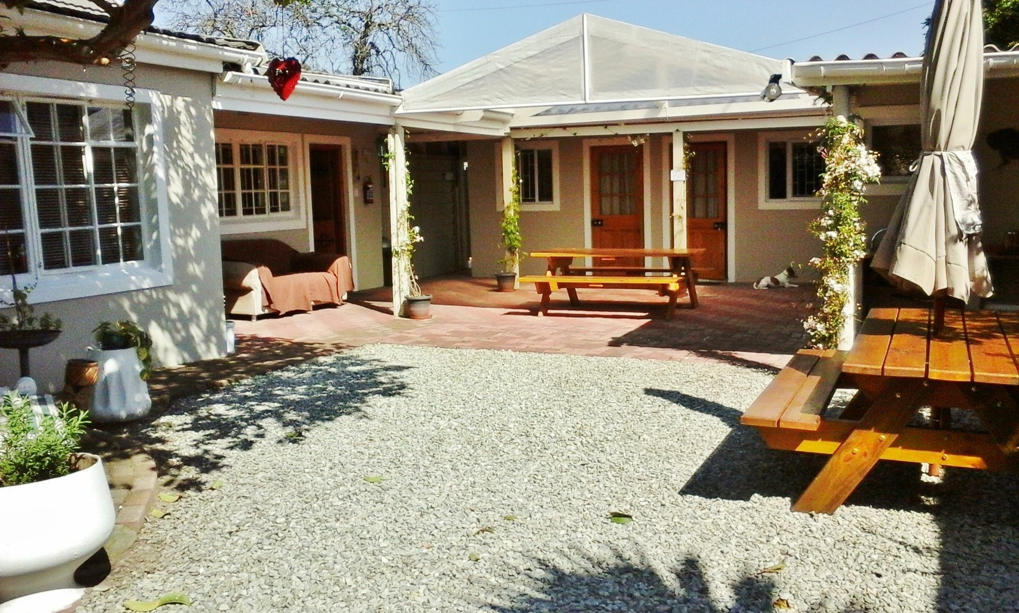 Jembjo'S Knysna Lodge & Backpackers 외부 사진