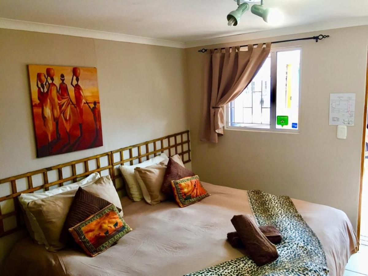 Jembjo'S Knysna Lodge & Backpackers 외부 사진