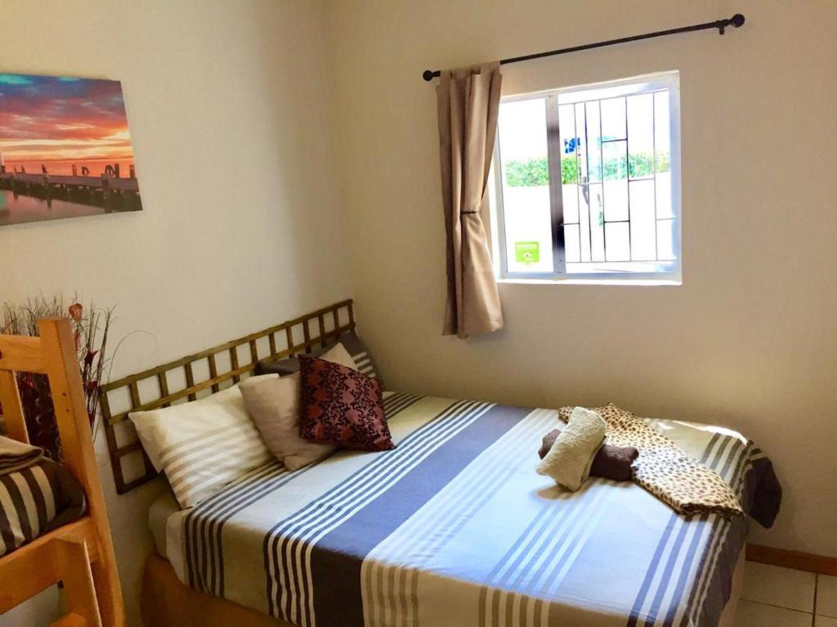 Jembjo'S Knysna Lodge & Backpackers 외부 사진