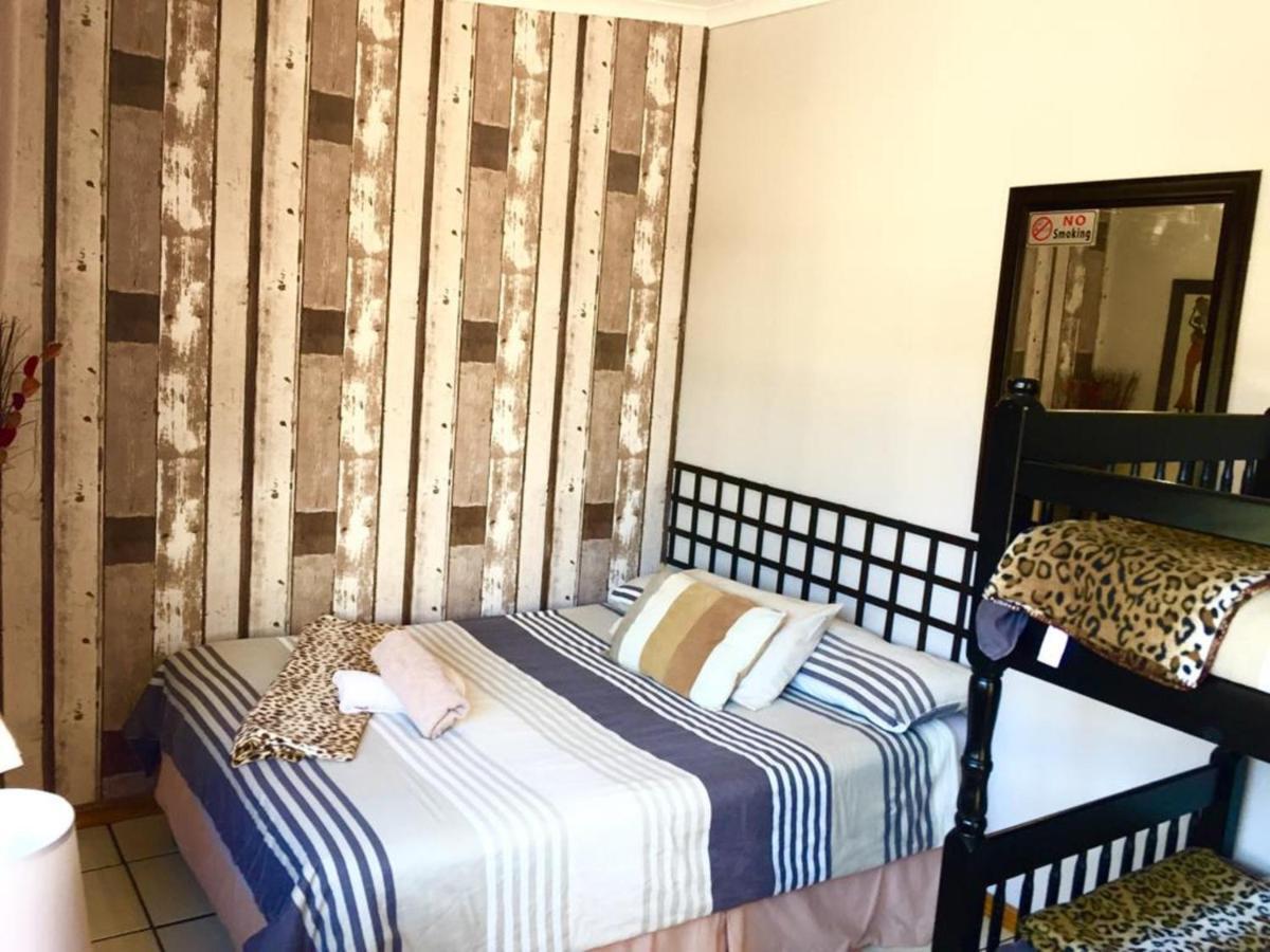 Jembjo'S Knysna Lodge & Backpackers 외부 사진